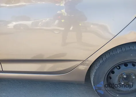 2014 Hyundai Accent Gls z USA, uszkodzony, nr VIN KMHCT4AE2EU651583